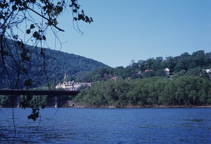 p1967_001-030m.jpg