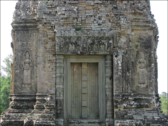 p2010 03 c 4093m