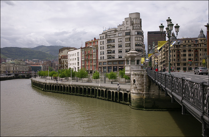 p2010 05 l2 02070p